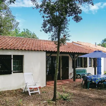 Prázdninový dům Holiday Chemin De La Biche *